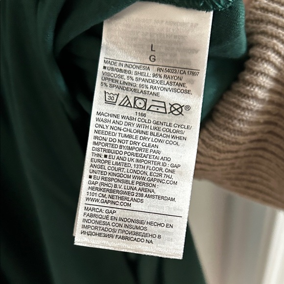 GAP Dark Green Maxi dress NWT - Picture 9 of 11